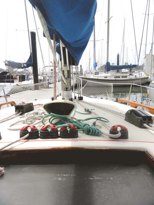 La Paz under way 6